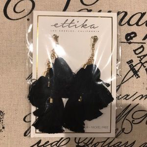 NWT: Daydreamer Tassel Earrings in Black and Gold